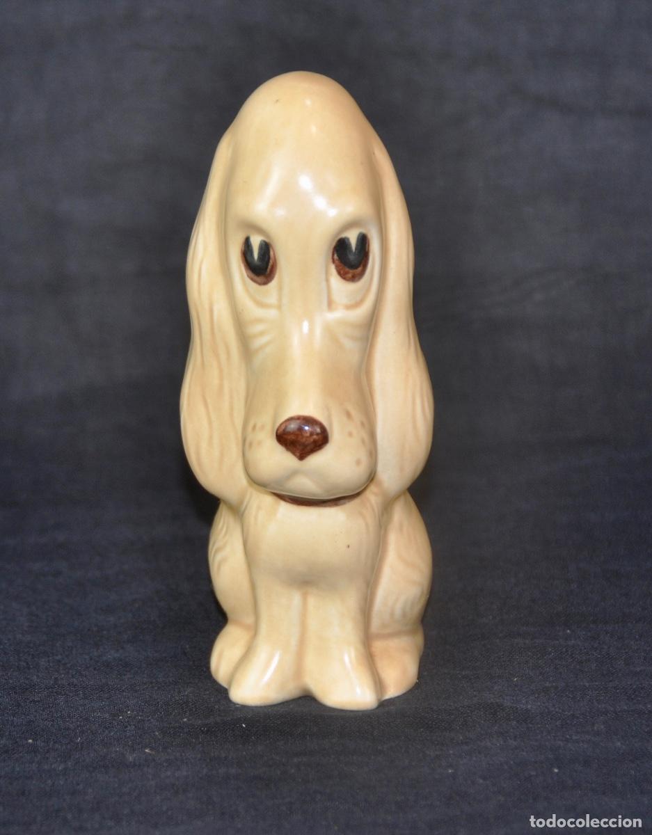 Libros de segunda mano: Perro cocker de la marca Sylvac marr&oacute;n