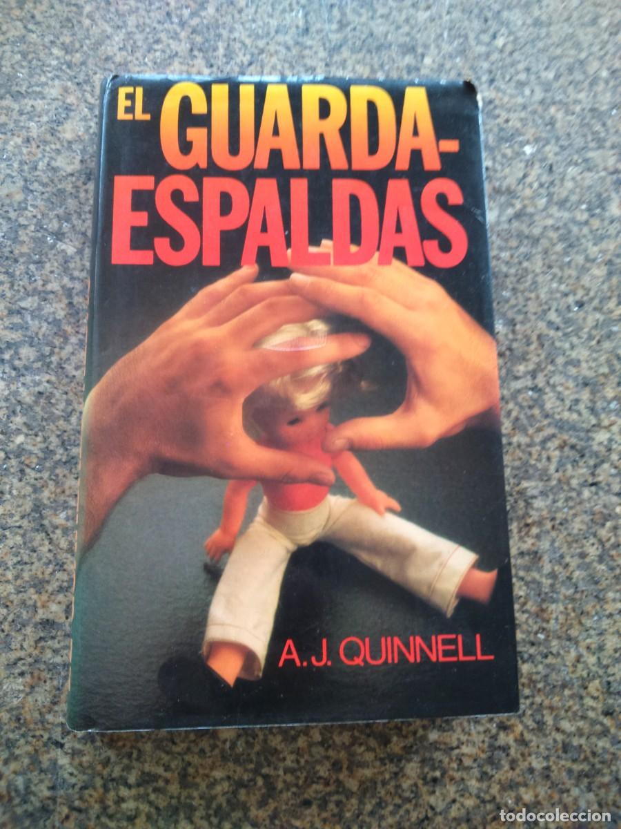 Libros de segunda mano: EL GUARDAESPLADAS -- A. J. QUINNELL -- CIRCULO -- - Foto 1