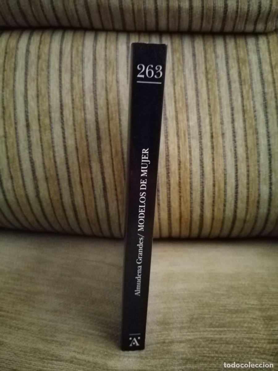 Libros de segunda mano: MODELOS DE MUJER Almudena Grandes - Foto 4