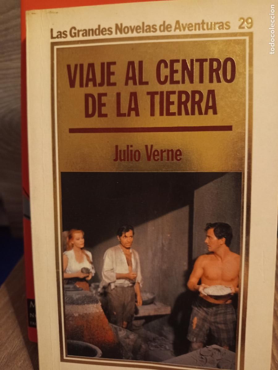 Libros de segunda mano: Viaje al centro de la tierra - Foto 1