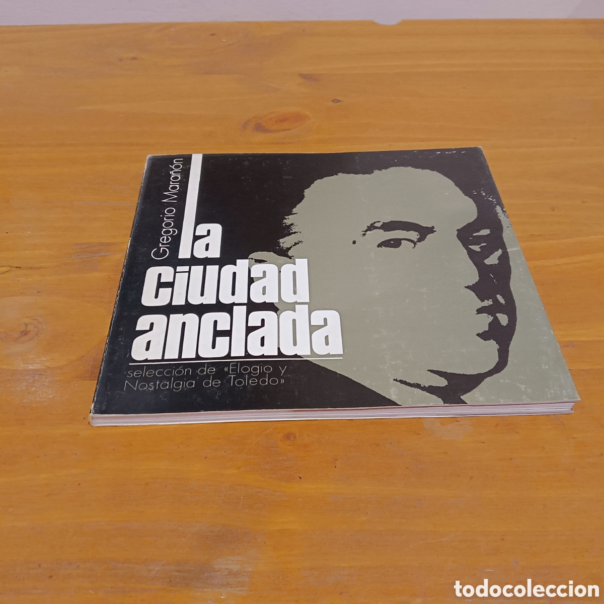 Libros de segunda mano: La ciudad anclada. Gregorio Mara&ntilde;&oacute;n - Foto 1