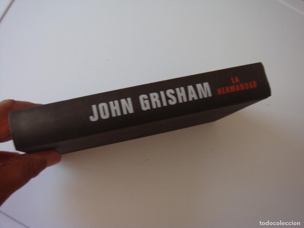Libros de segunda mano: LA HERMANDAD JOHN GRISHAM - Foto 1