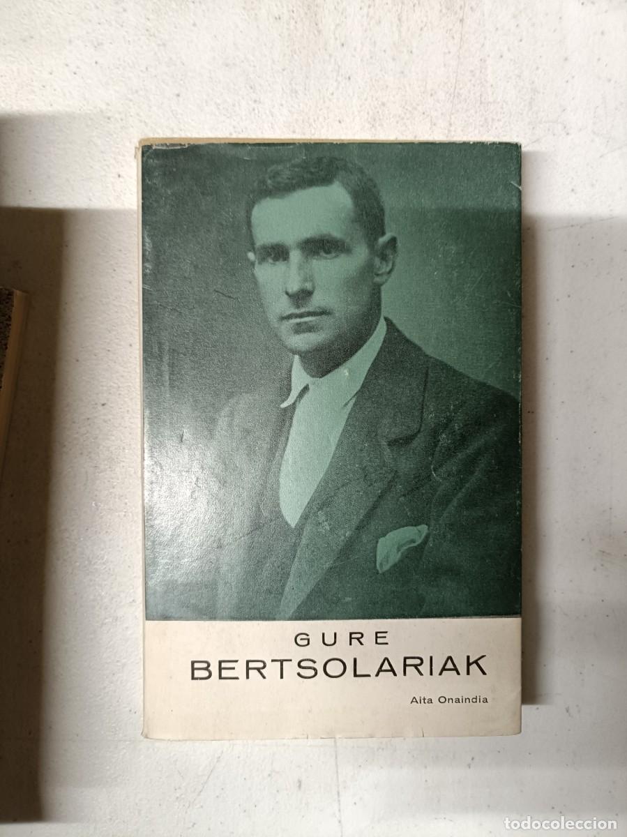 Libros de segunda mano: Libro gure bertsolariak - Foto 1