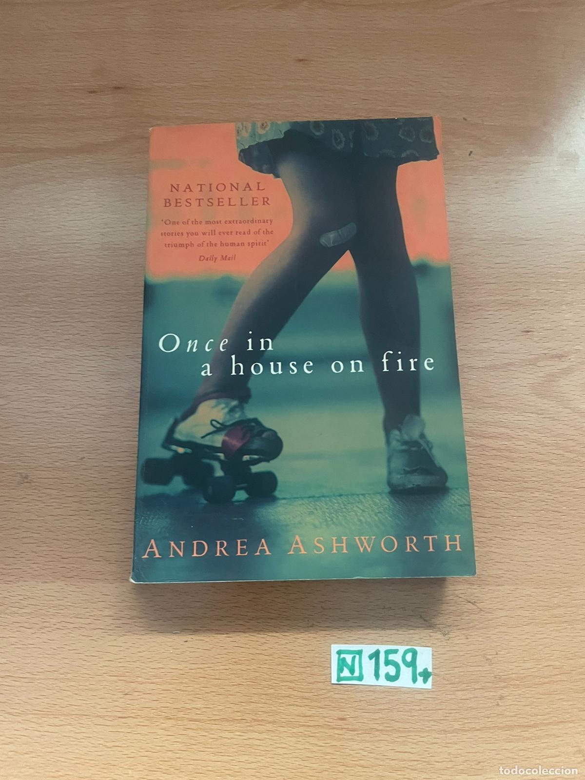 Libros de segunda mano: Libro: once in a house on fire - Foto 1