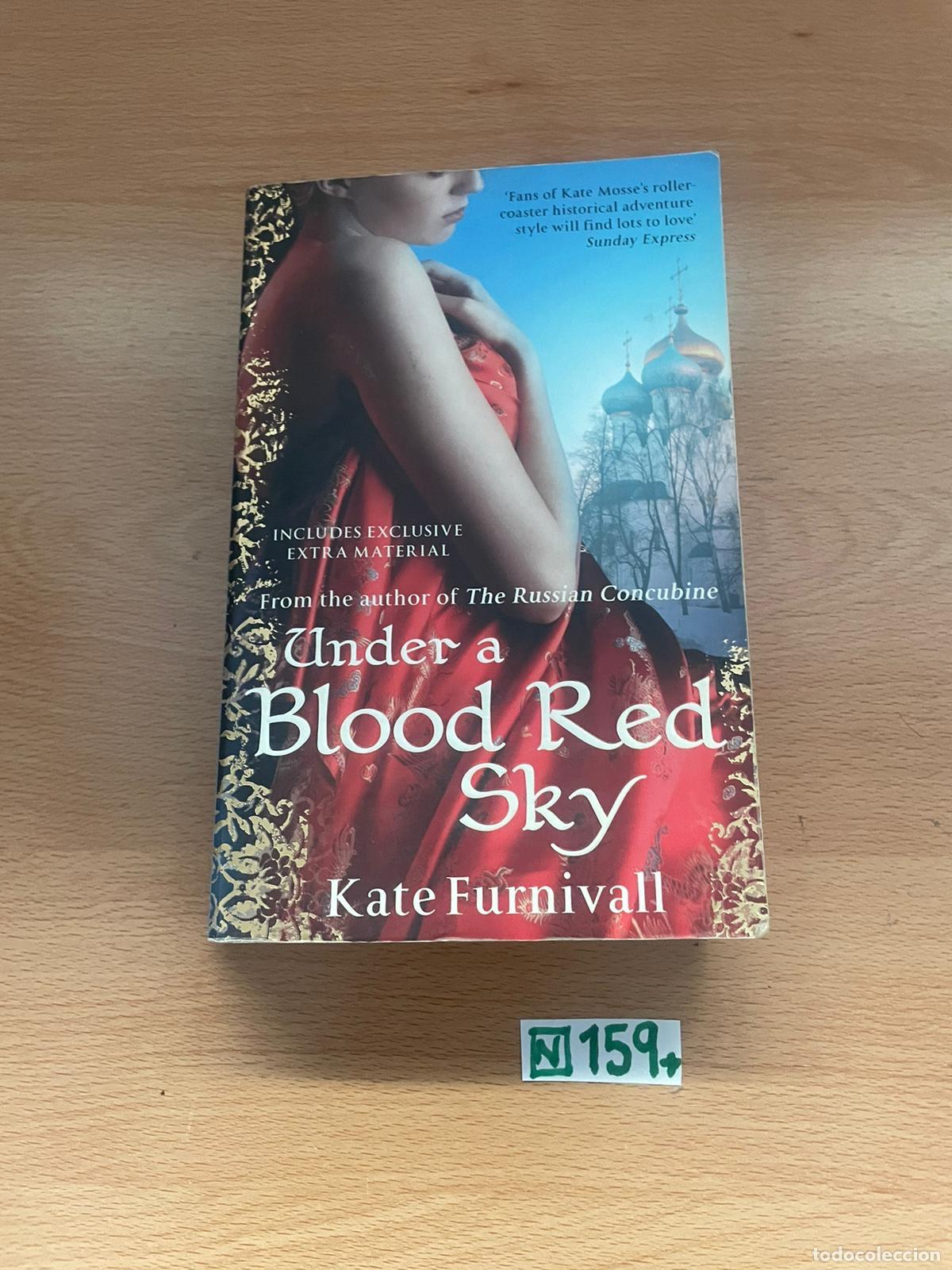 Libros de segunda mano: Libro: under a blood red sky - Foto 1
