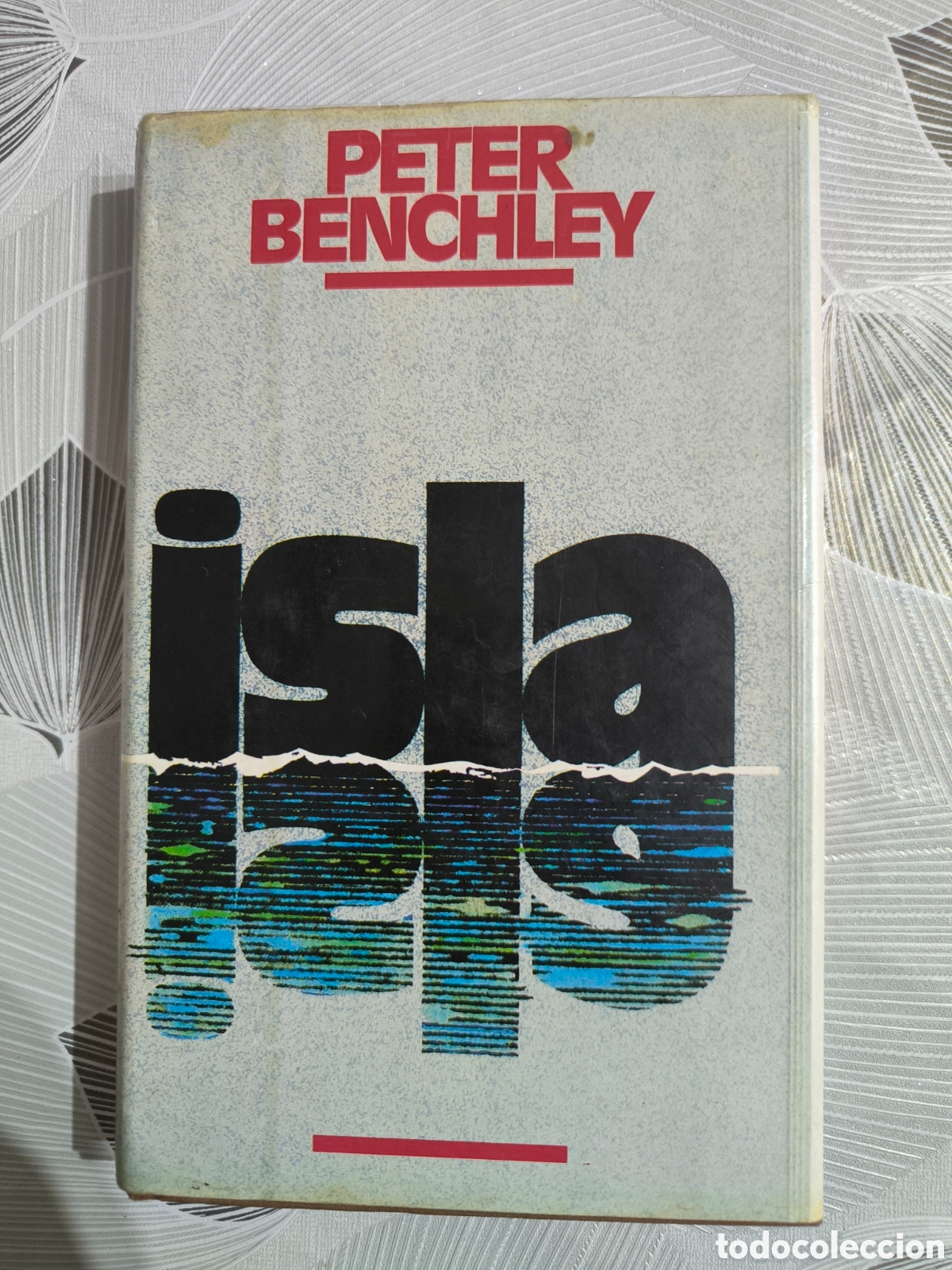 LIBRO TAPA DURA ISLA