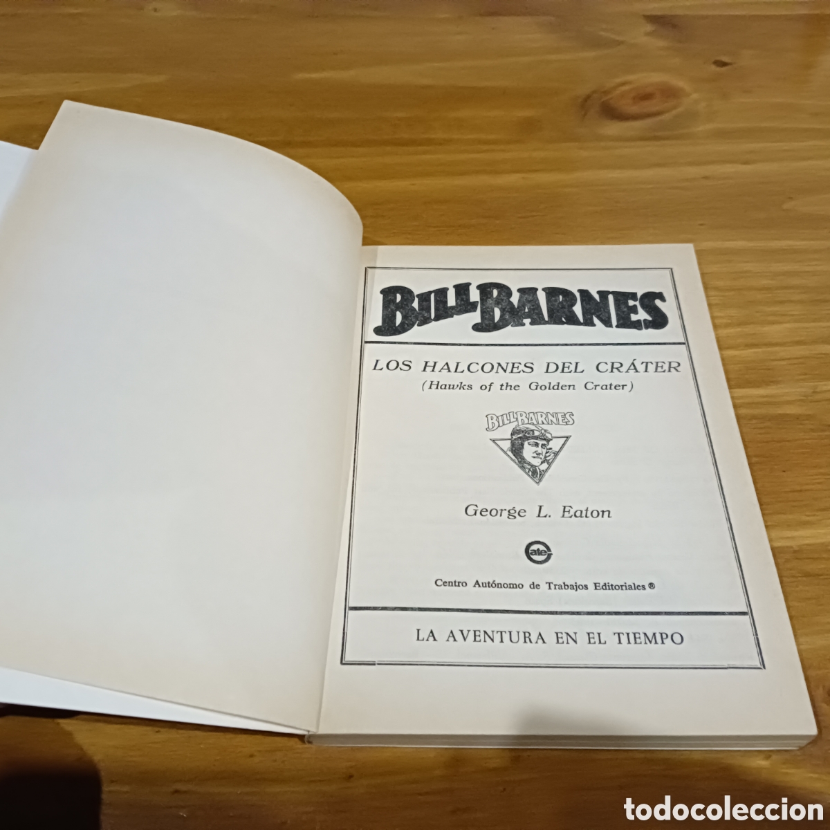 Libros de segunda mano: Los halcones del cr&aacute;ter. - Foto 2