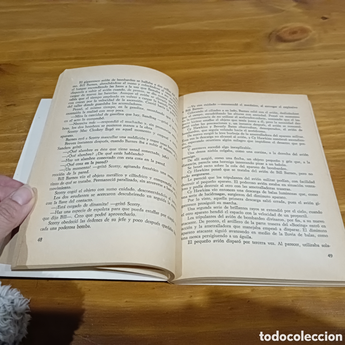 Libros de segunda mano: Los halcones del cr&aacute;ter. - Foto 3