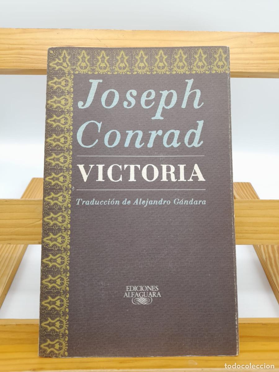 Libros de segunda mano: Victoria - Joseph Conrad - Foto 1