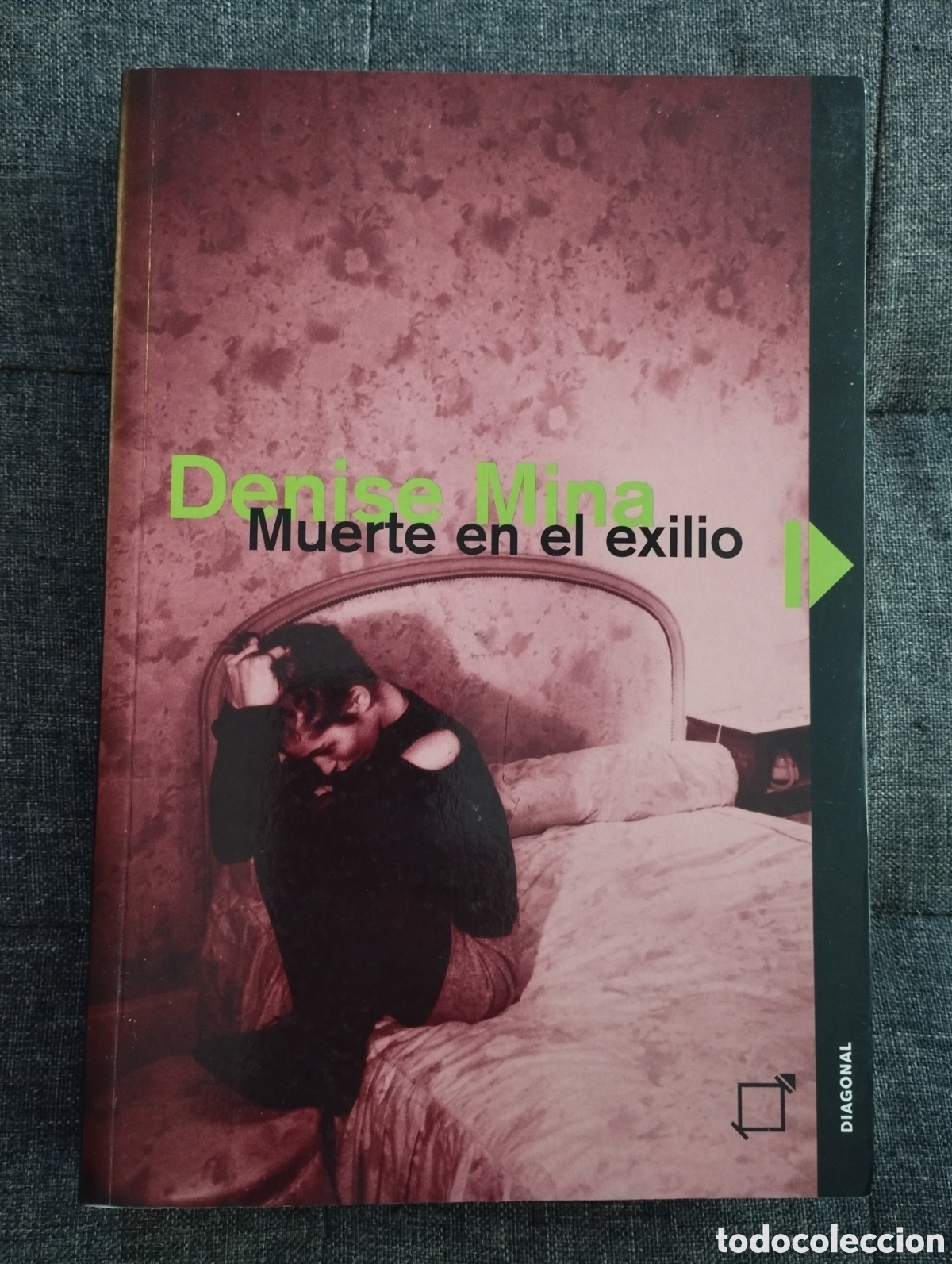 Libros de segunda mano: MUERTE EN EL EXILIO (DENISE MINA) - Foto 1