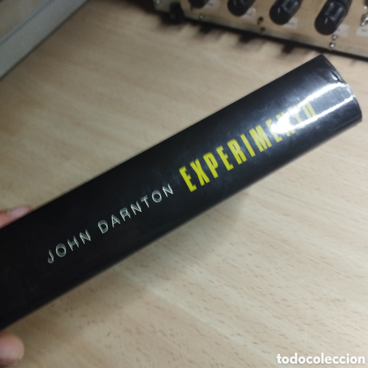 Libros de segunda mano: Experimento. John Darnton. Circulo de lectores - Foto 3
