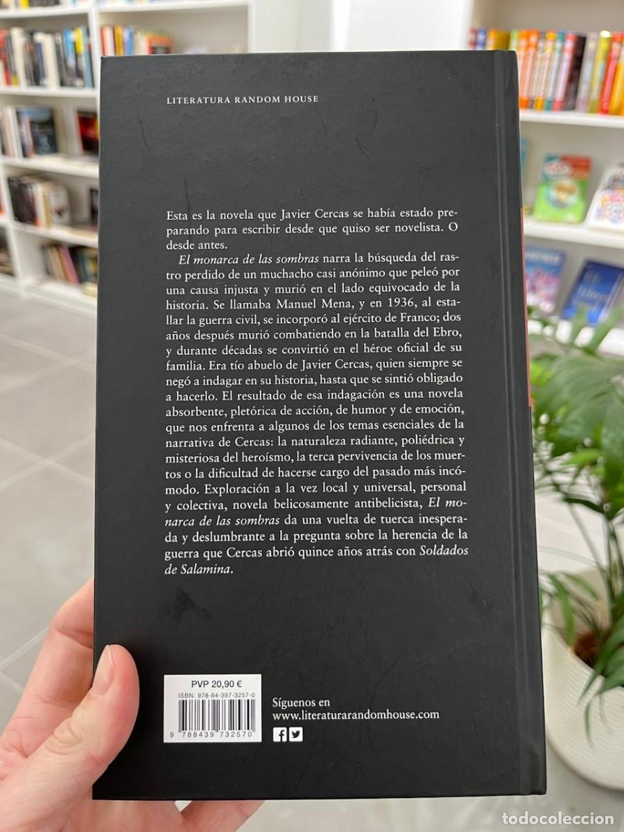 Libros de segunda mano: El monarca de las sombras (Javier Cercas) - Foto 2