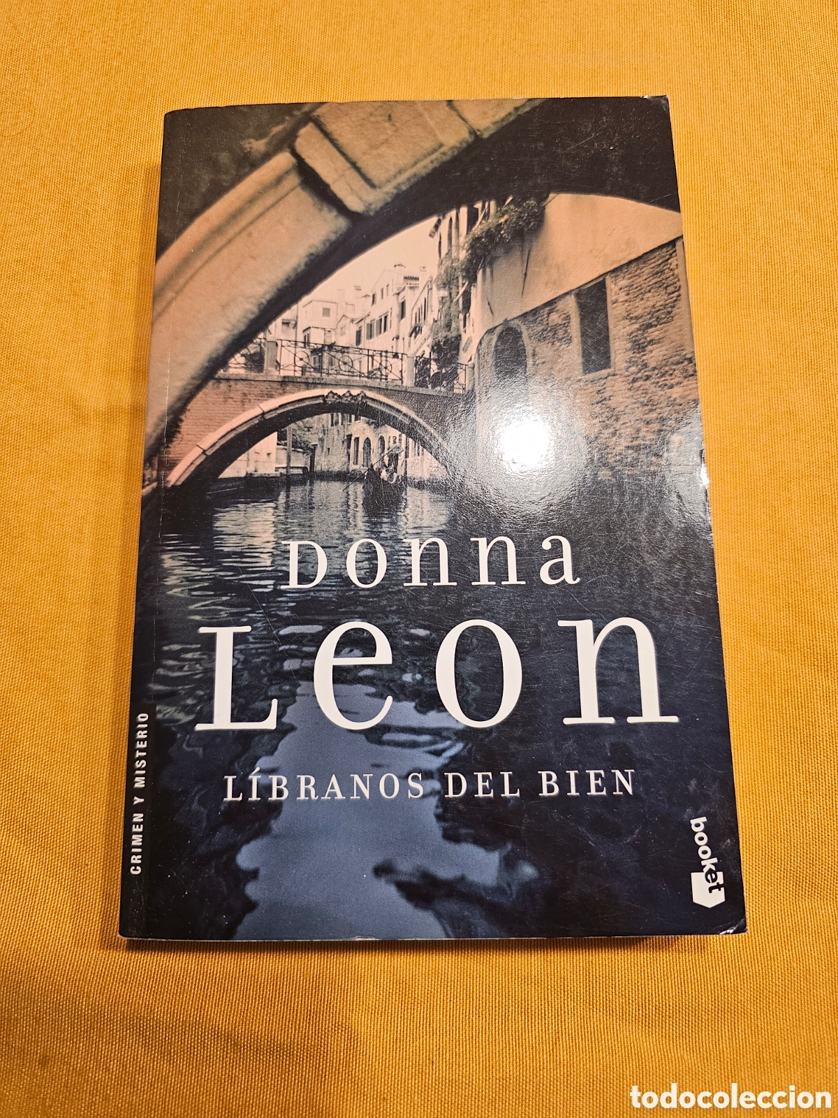 Libros de segunda mano: L&Iacute;BRANOS DEL BIEN - DONNA LEON - SEIX BARRAL - Foto 1