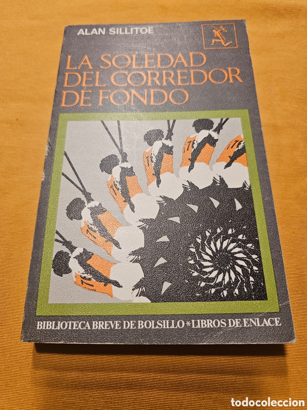 Libros de segunda mano: LA SOLEDAD DEL CORREDOR DE FONDO - Foto 1