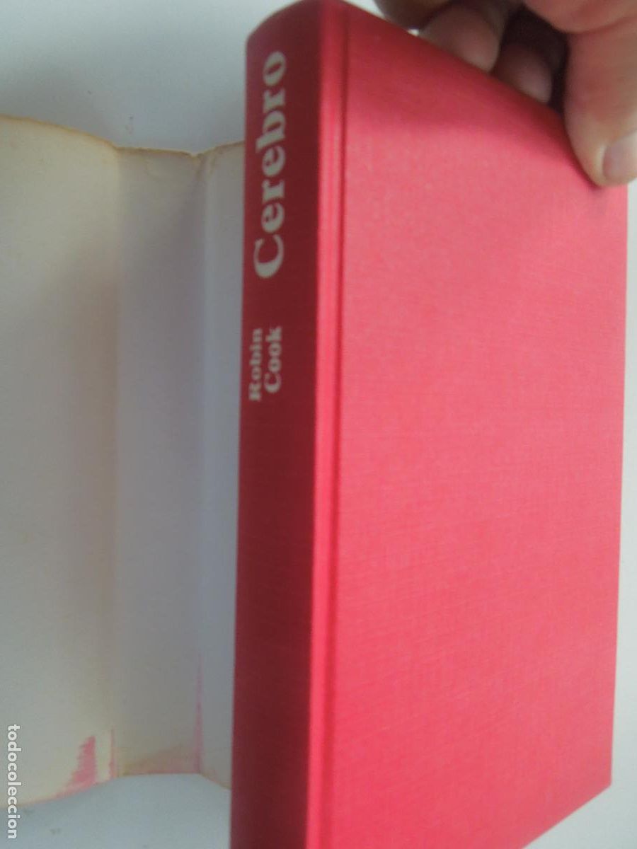 Libros de segunda mano: CEREBRO - ROBIN COOK - CIRCULO DE LECTORES -1982 - Foto 2