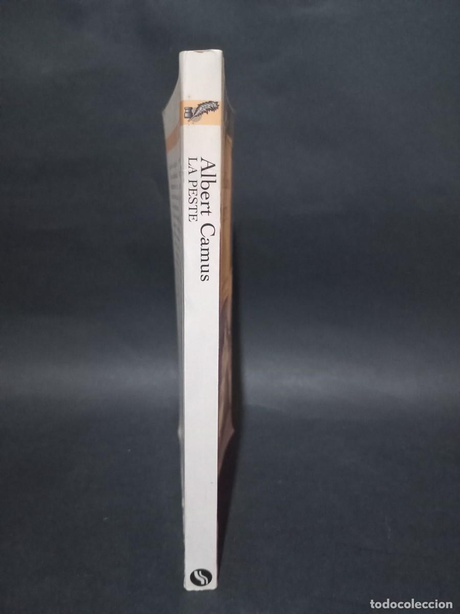 Libros de segunda mano: ALBERT CAMUS - LA PESTE - 2003 - Foto 2