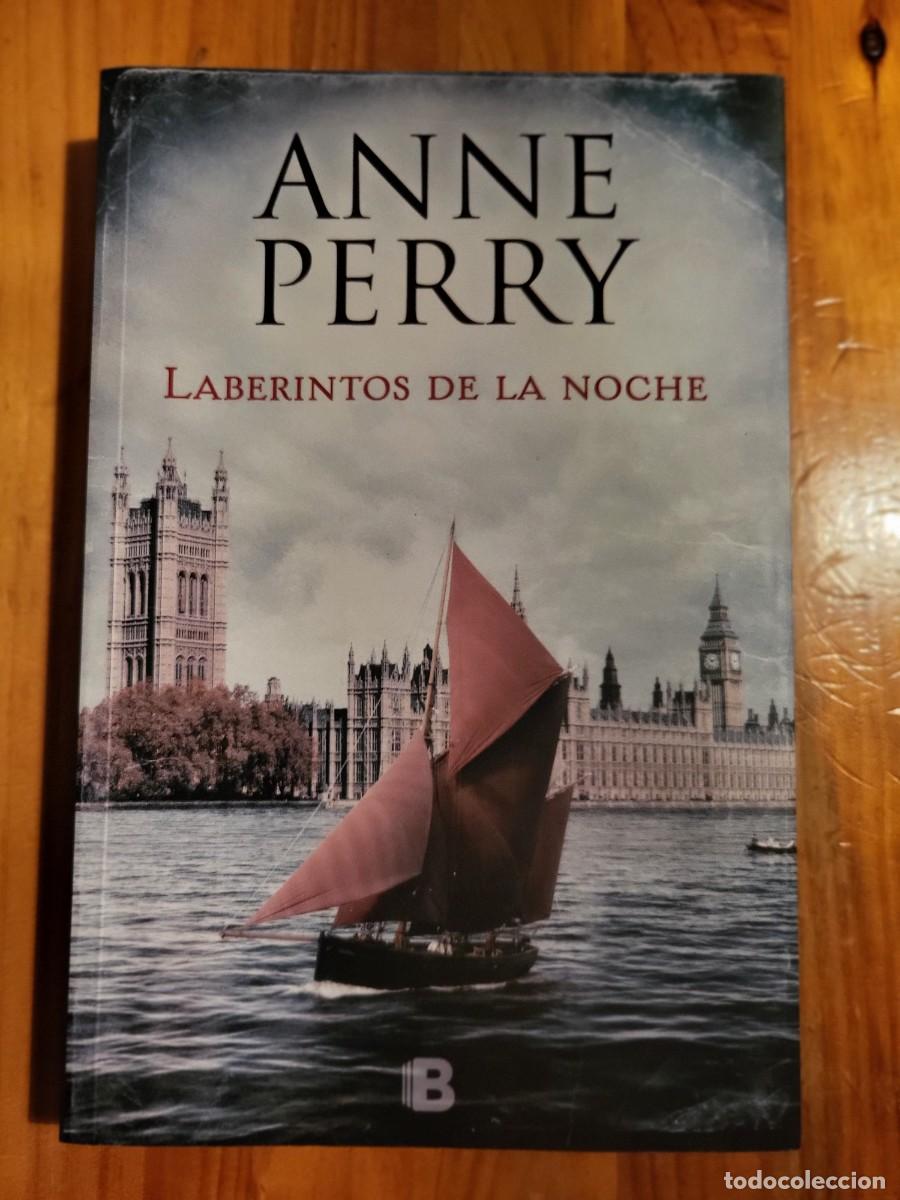 Libros de segunda mano: LABERINTOS DE LA NOCHE. ANNE PERRY - Foto 1