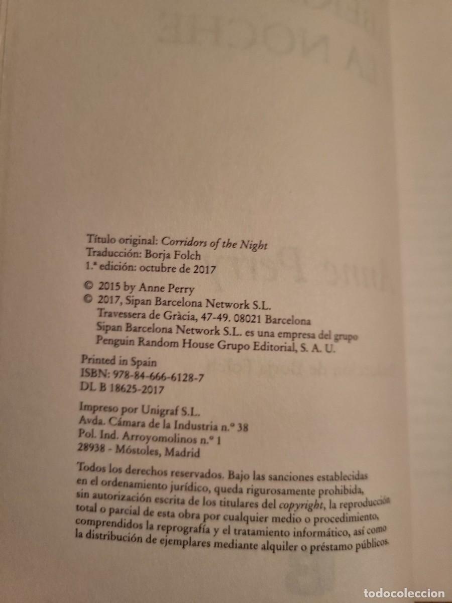 Libros de segunda mano: LABERINTOS DE LA NOCHE. ANNE PERRY - Foto 3