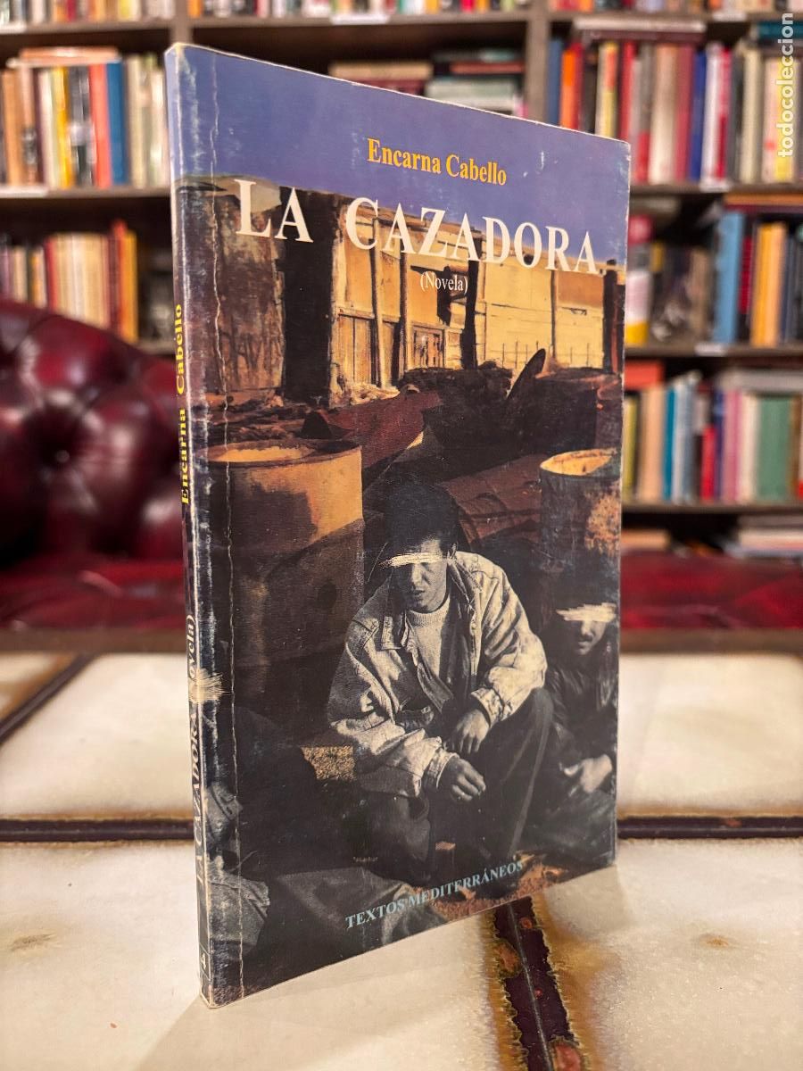 Libros de segunda mano: La cazadora. Encarna Cabello. - Foto 1