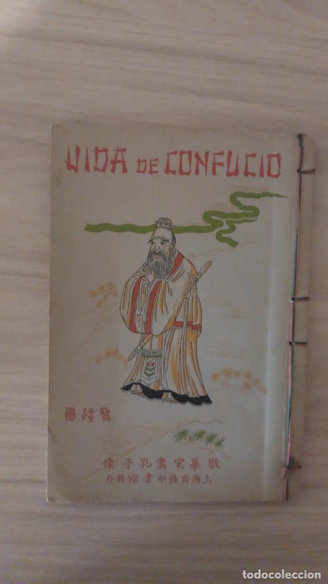 Libros de segunda mano: Escenas de la Vida de Confucio. Espa&ntilde;ol-chino - Foto 1