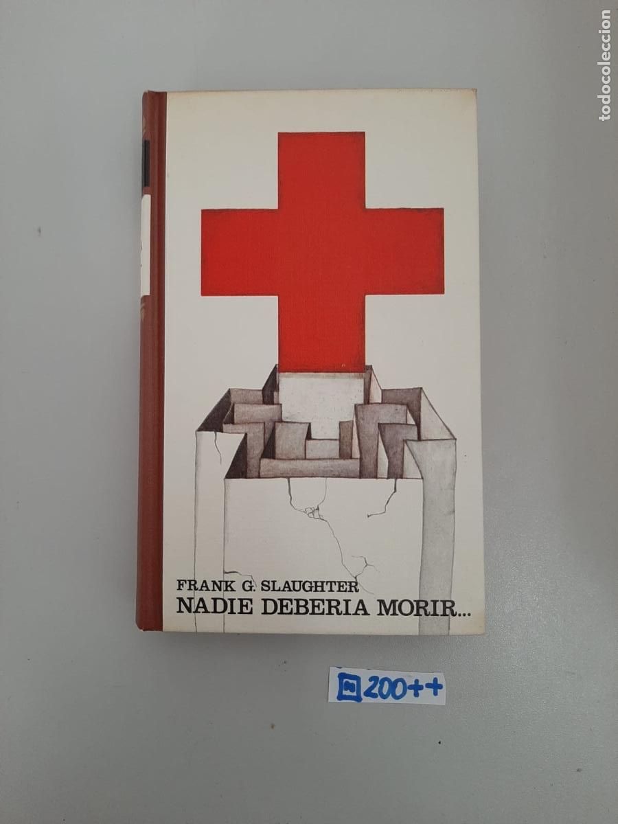 Libros de segunda mano: Libro: nadie deber&iacute;a morir - Foto 1
