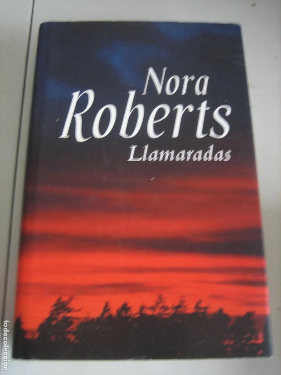Libros de segunda mano: Nora Roberts - Llamaradas - Foto 1
