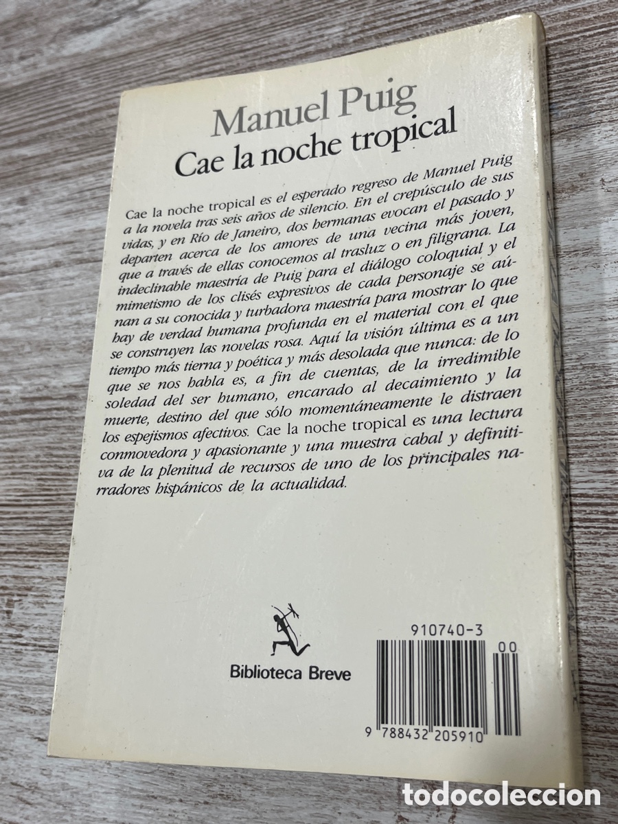 Libros de segunda mano: Cae la Noche Tropical | Manuel Puig - Foto 2
