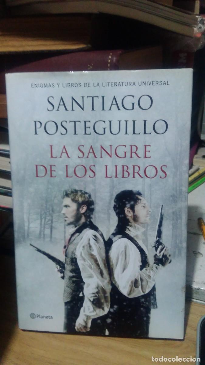 Libros de segunda mano: Santiago Posteguillo La sangre de los libros planeta - Foto 1