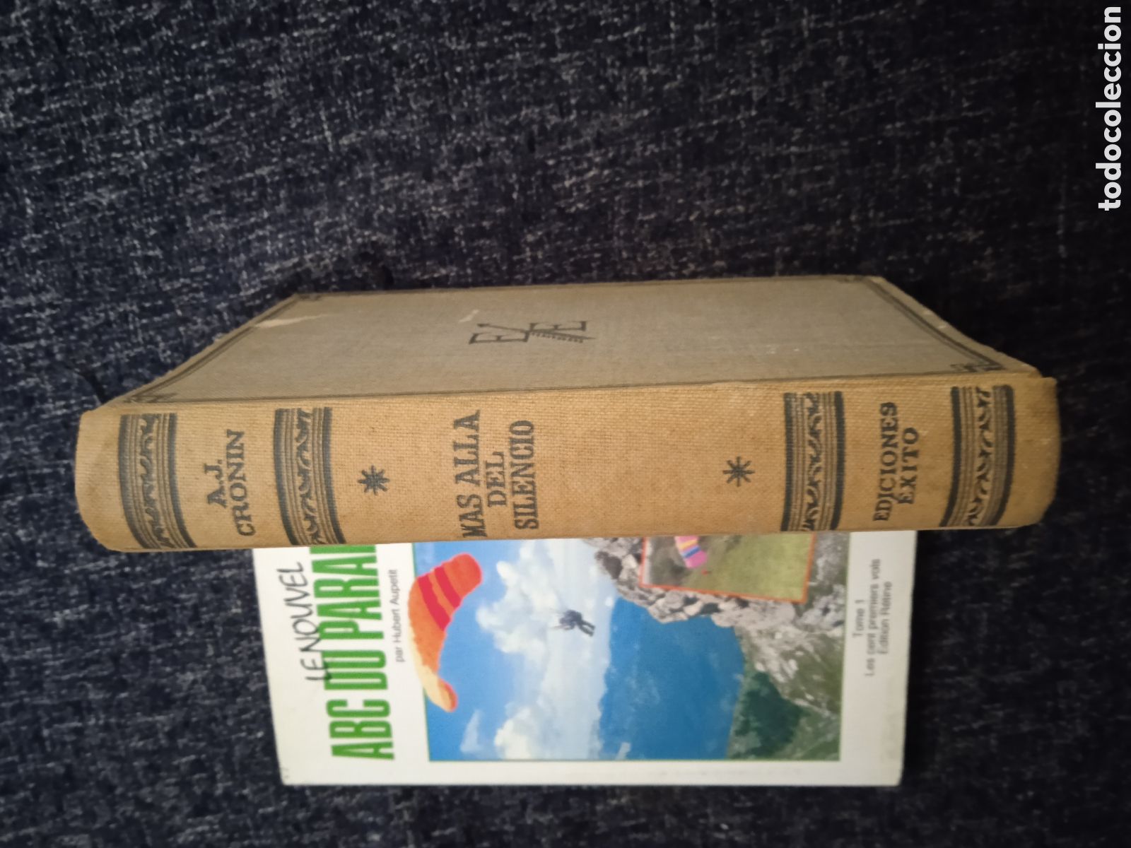 Libros de segunda mano: MAS ALLA DEL SILENCIO. / A. J. CRONIN. - Foto 1