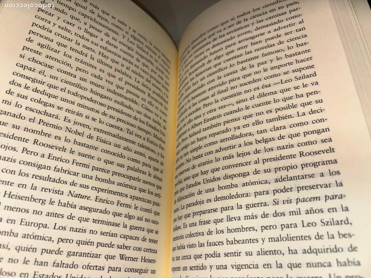 Libros de segunda mano: EL FACTOR EINSTEIN - ANDR&Eacute;S P&Eacute;REZ DOM&Iacute;NGUEZ - MART&Iacute;NEZ ROCA EDITORIAL 2008 - Foto 6