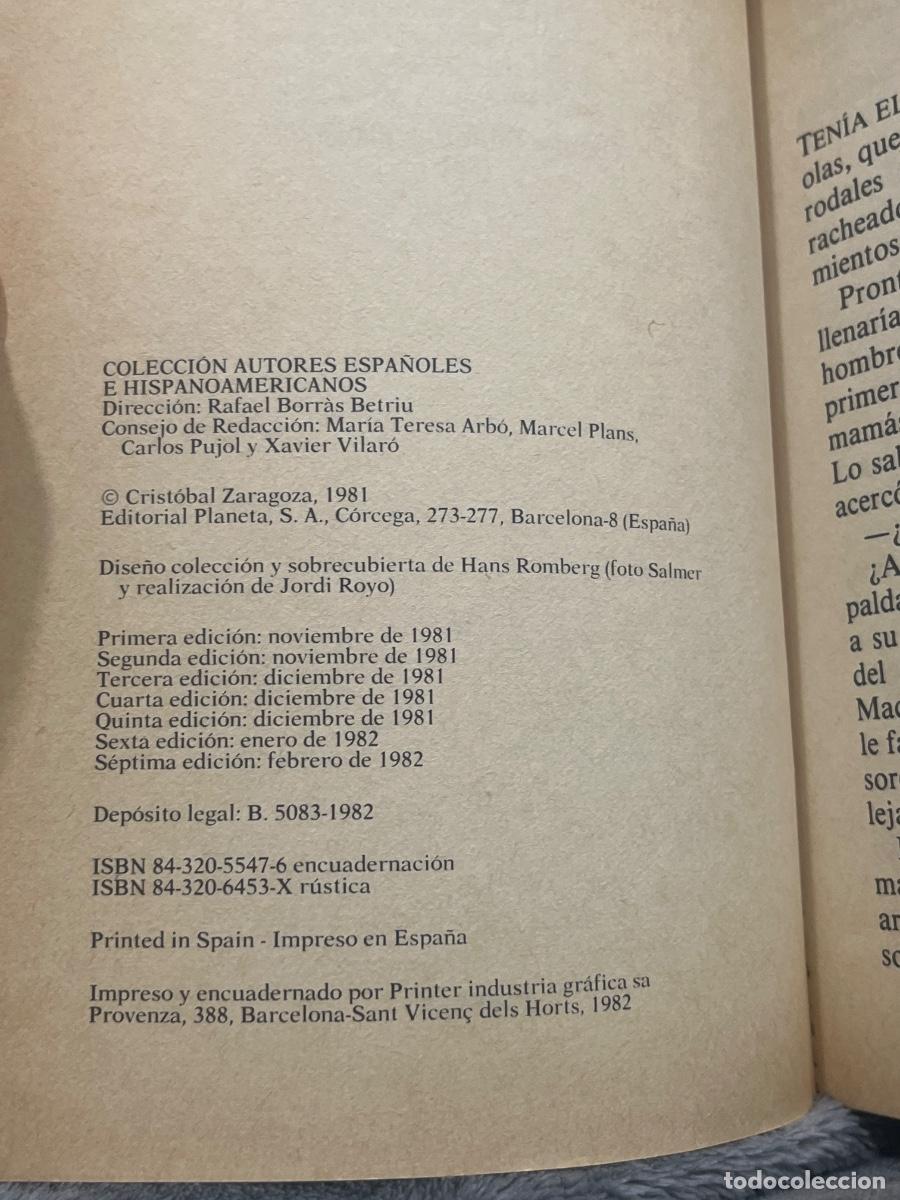 Libros de segunda mano: Libro Y Dios en la &uacute;ltima playa| Crist&oacute;bal Zaragoza | 1982 - Foto 3