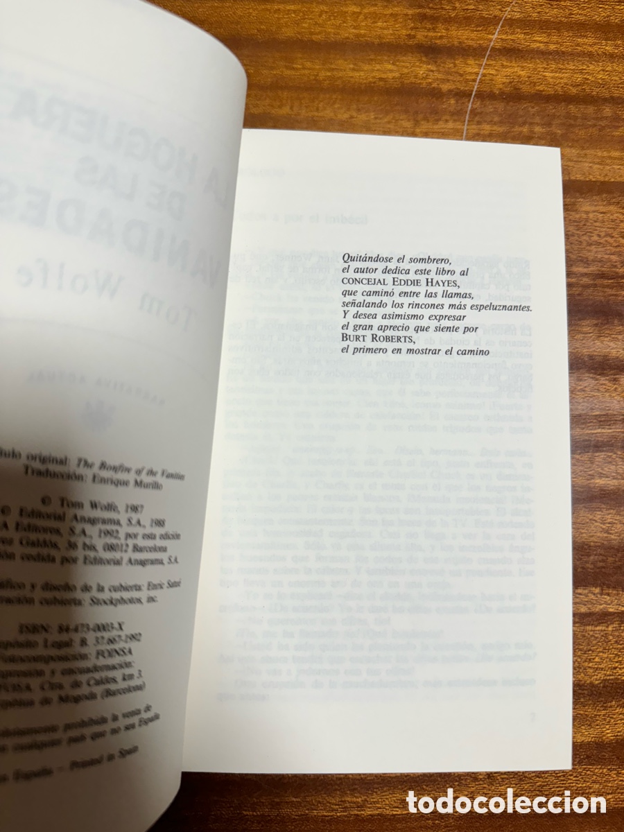Libros de segunda mano: LA HOGUERA DE LAS VANIDADES. TOM WOLFE - Foto 3