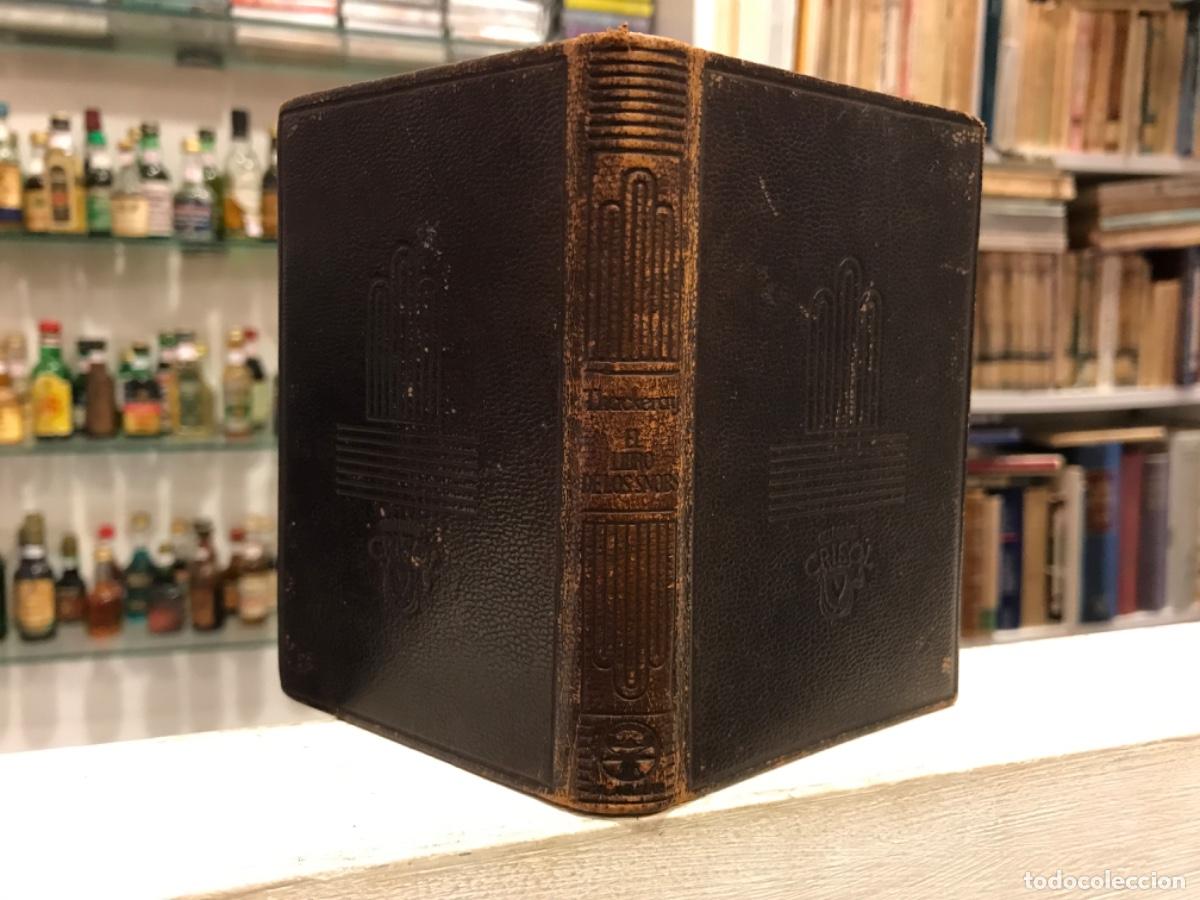 Libros de segunda mano: THACKERAY. EL LIBRO DE LOS SNOBS. (CRISOL). ED. AGUILAR, 1946 - Foto 1