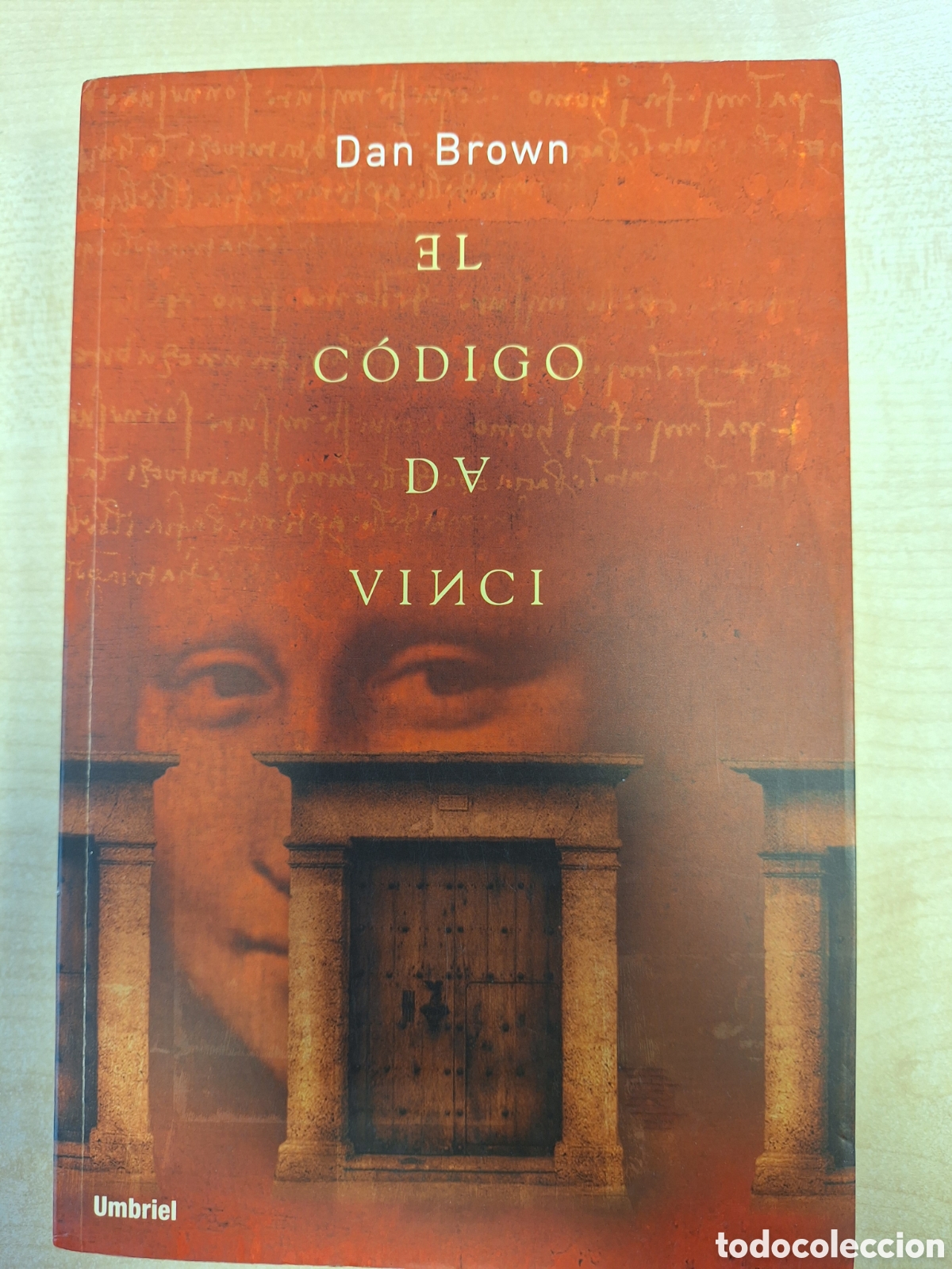 Libros de segunda mano: QUELA LIBRO. EL CODIGO DA VINCI DAN BROWN UMBRIEL 2004 - Foto 1