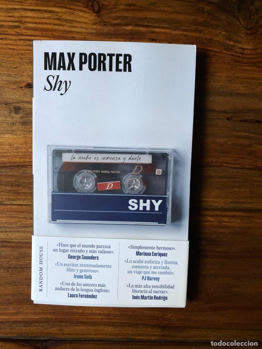 Libros de segunda mano: Shy. Max Porter. Random House - Foto 1