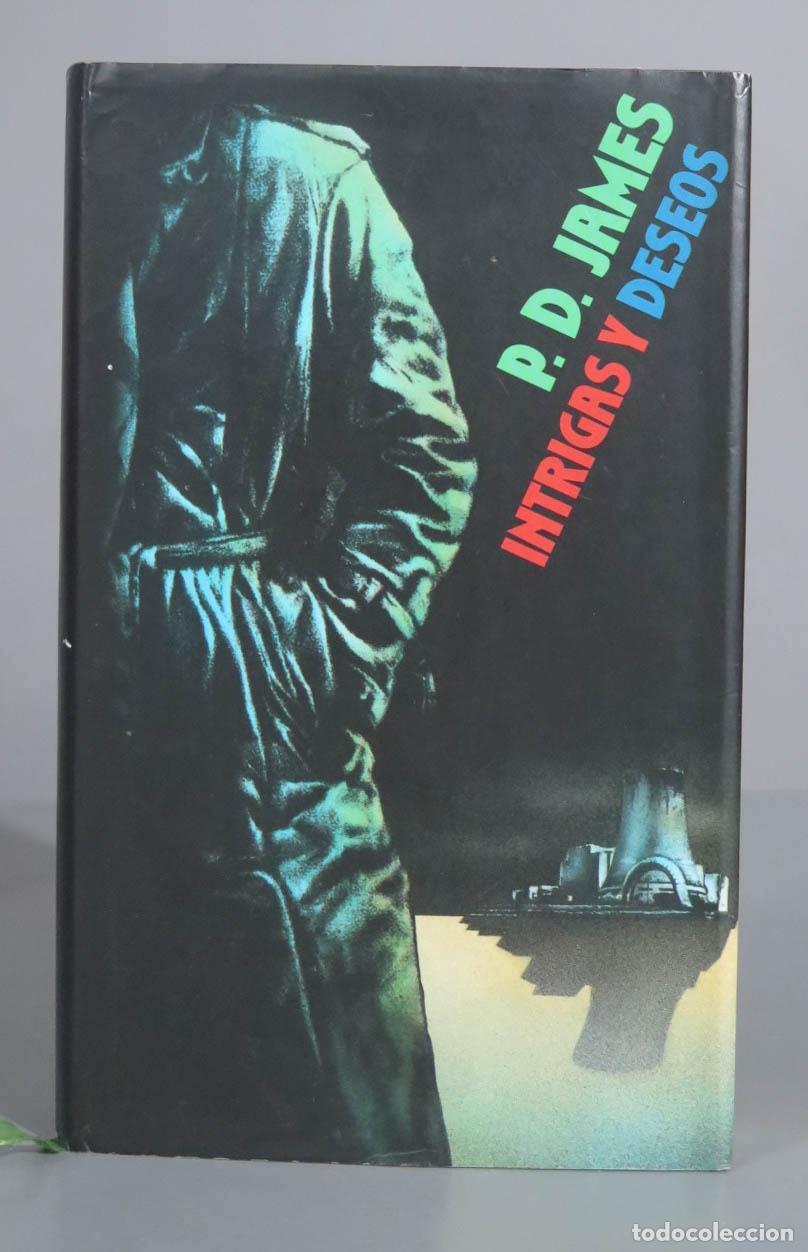 Libros de segunda mano: Intrigas y deseos James - Foto 1