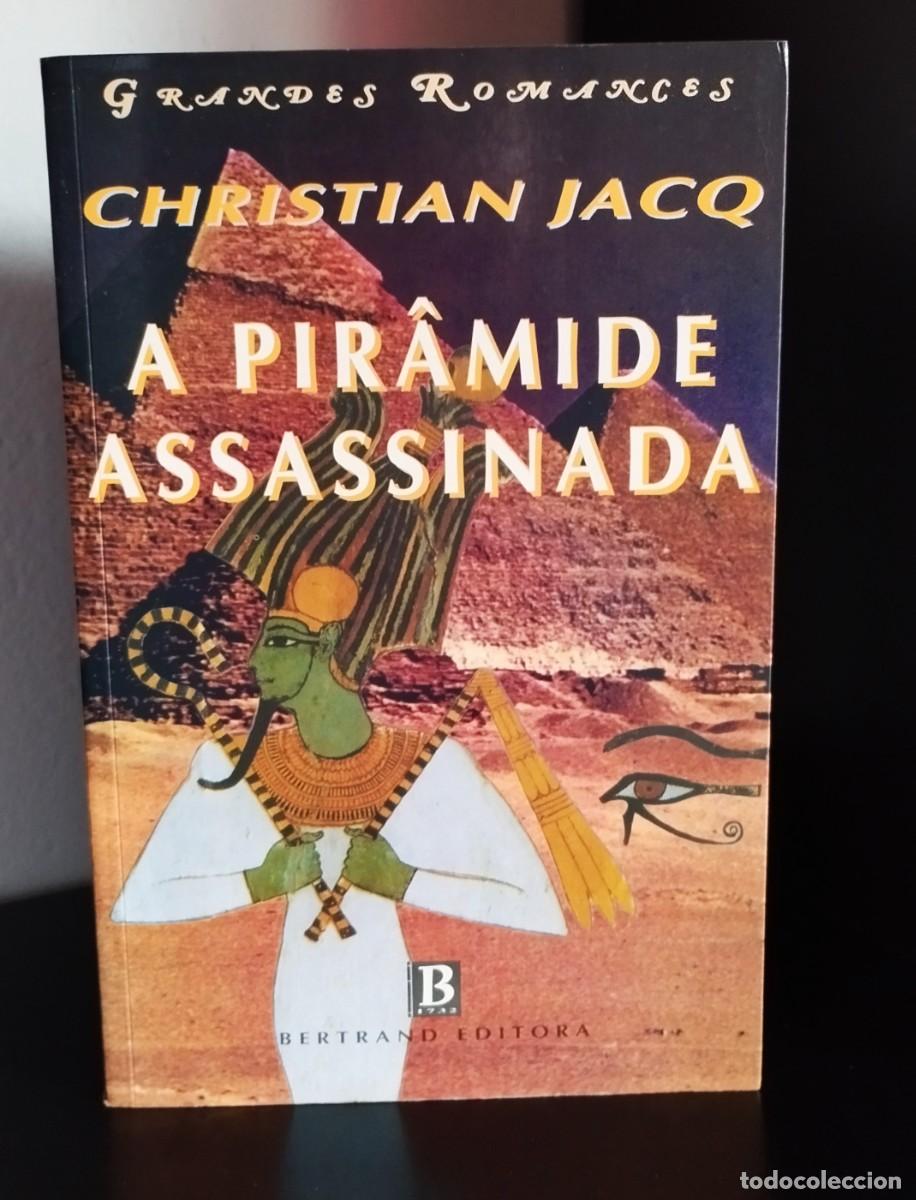 Libros de segunda mano: A Pir&acirc;mide Assassinada de Christian Jacq - Foto 1