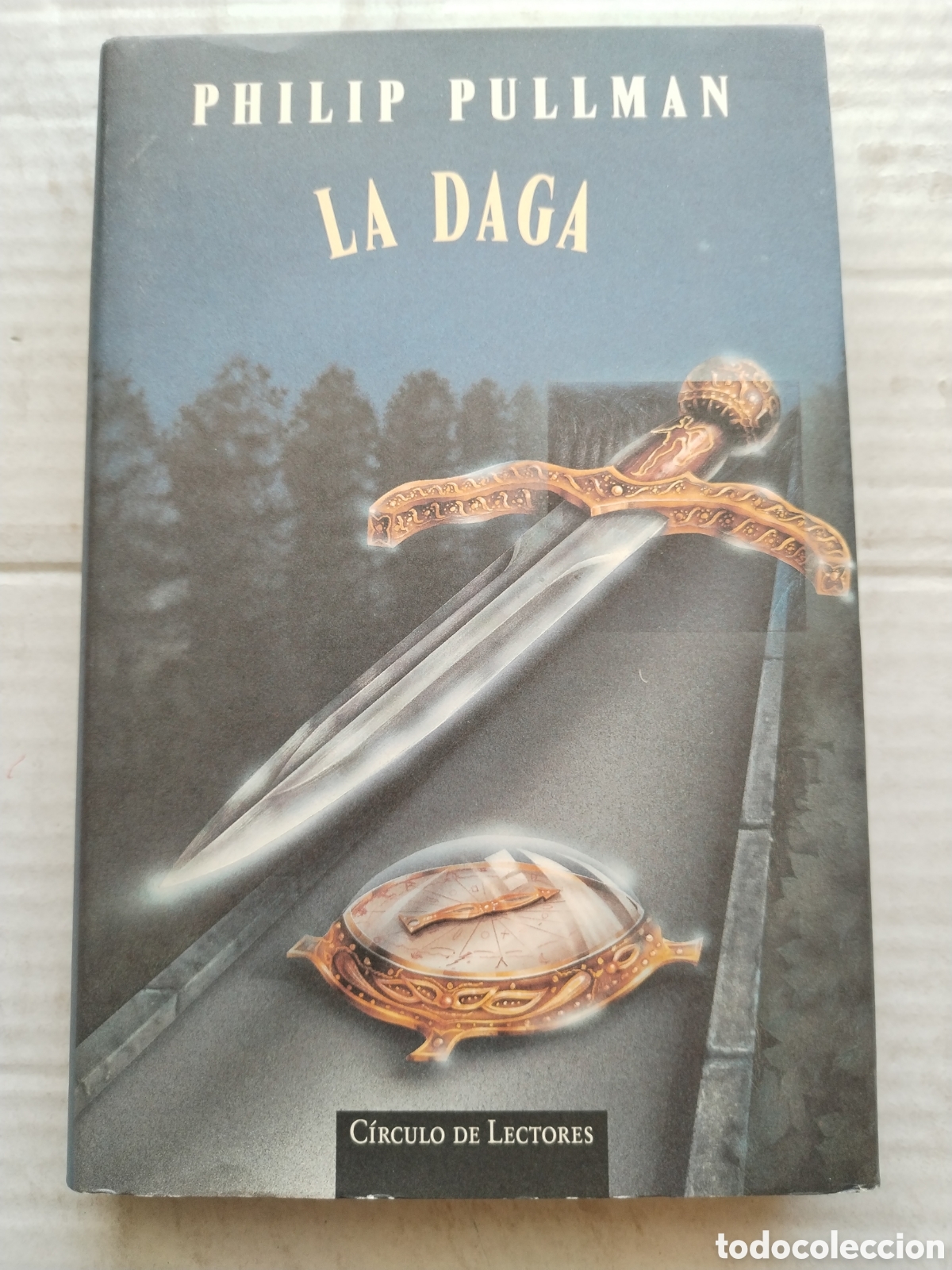 Libros de segunda mano: LA DAGA/PHILIP PULLMAN - Foto 1