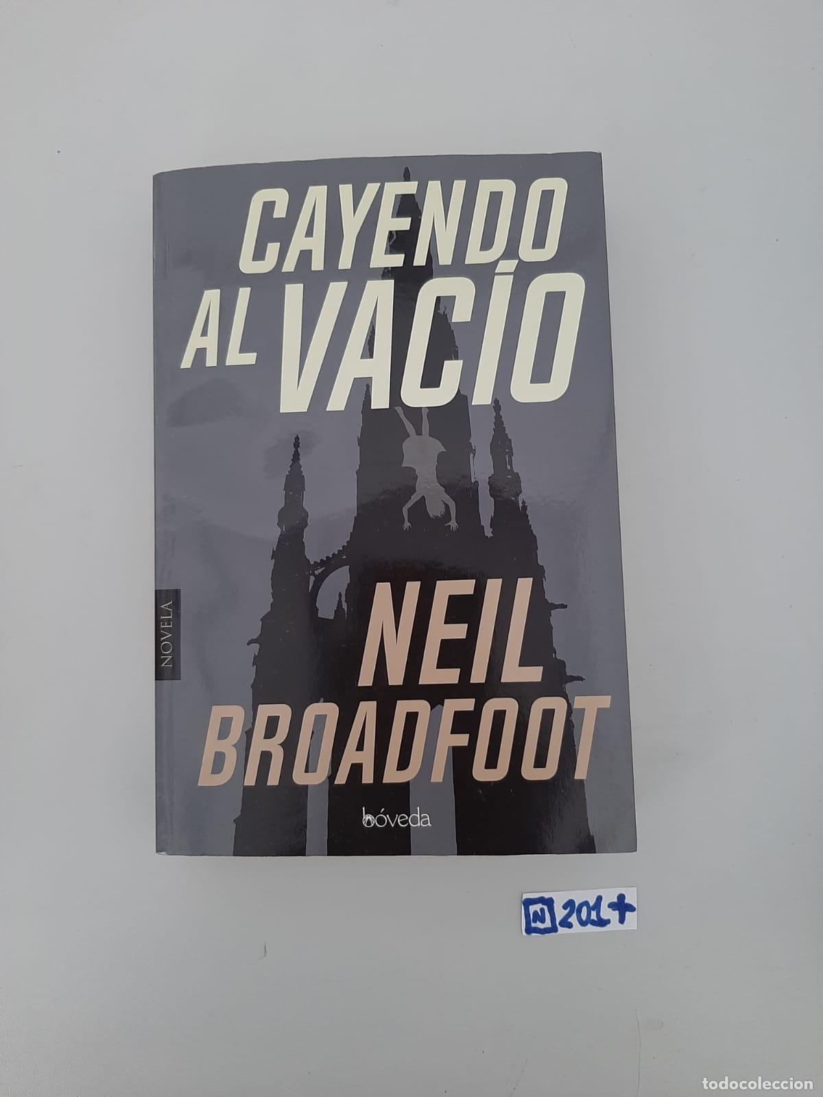 Libros de segunda mano: Libro: cayendo al vac&iacute;o - Foto 1