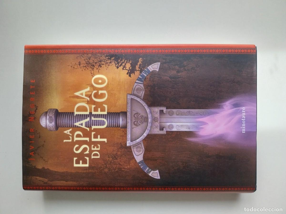 Libros de segunda mano: Libro La Espada de fuego - Foto 1