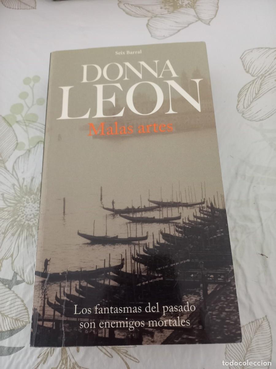 Libros de segunda mano: MALAS ARTES - DONNA LEON - Foto 1