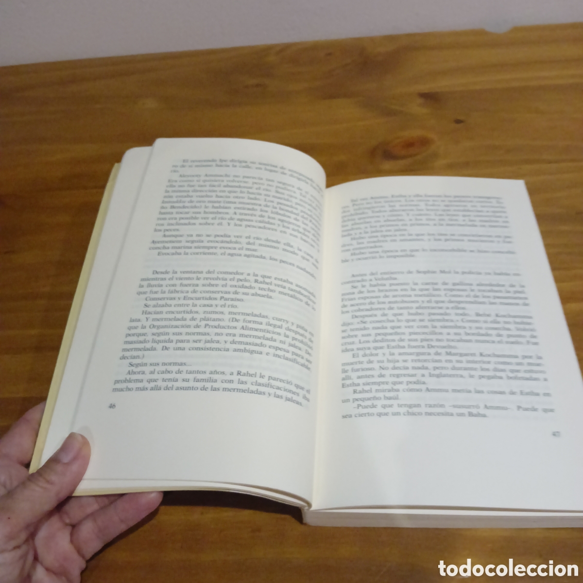Libros de segunda mano: El Dios de las peque&ntilde;as cosas - Foto 4