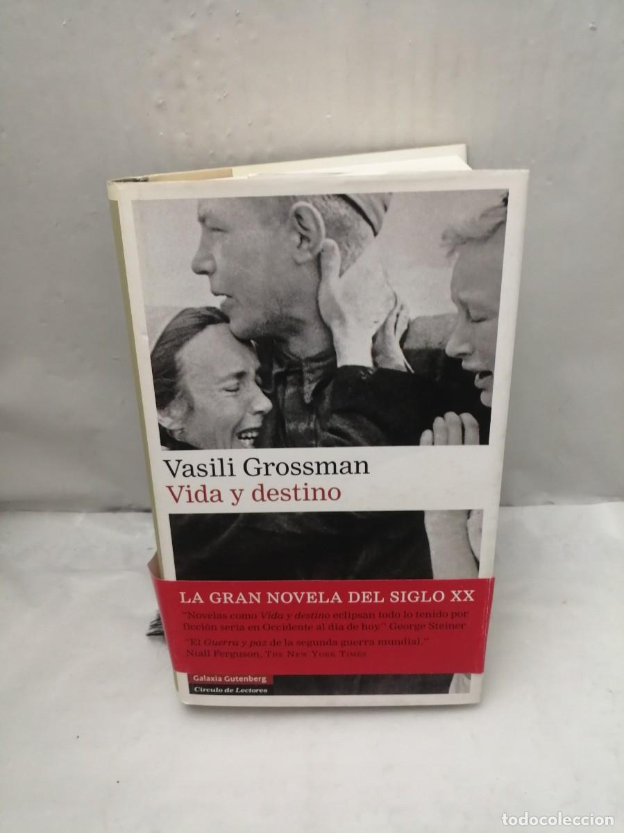 Libros de segunda mano: Vida y destino (tapa dura)