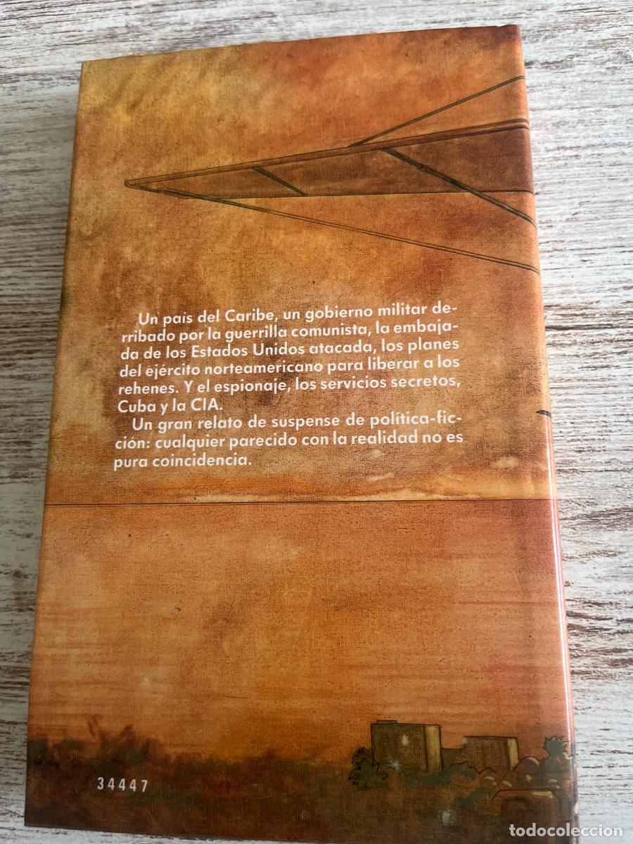 Libros de segunda mano: Libro Sitio de Silencio | A J Quinnell | 1987 - Foto 2