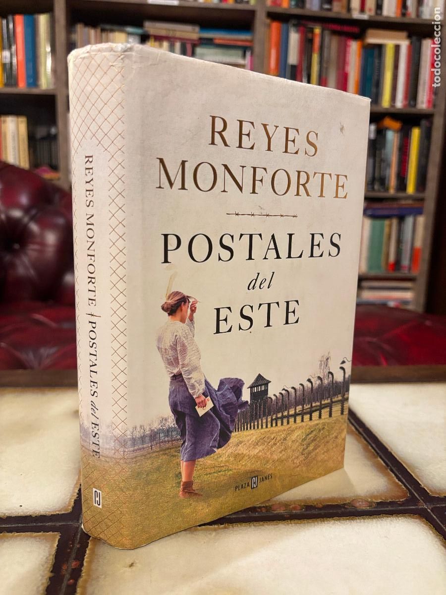 Libros de segunda mano: Postales del Este. Reyes Monforte - Foto 1