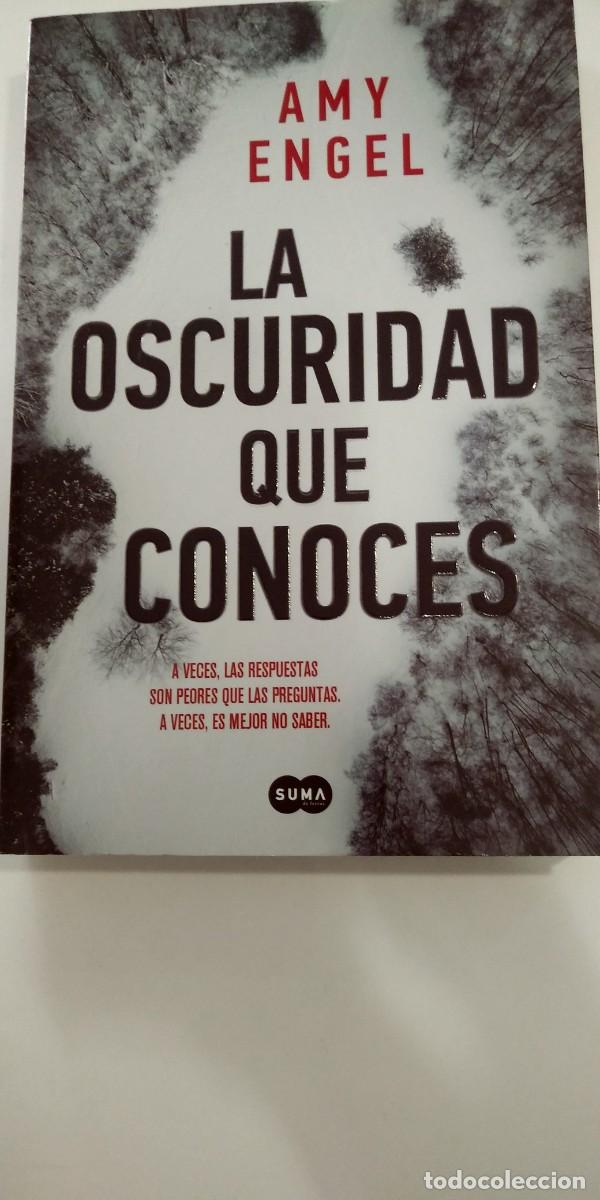 Livros em segunda m&atilde;o: La oscuridad que conoces Amy Engel