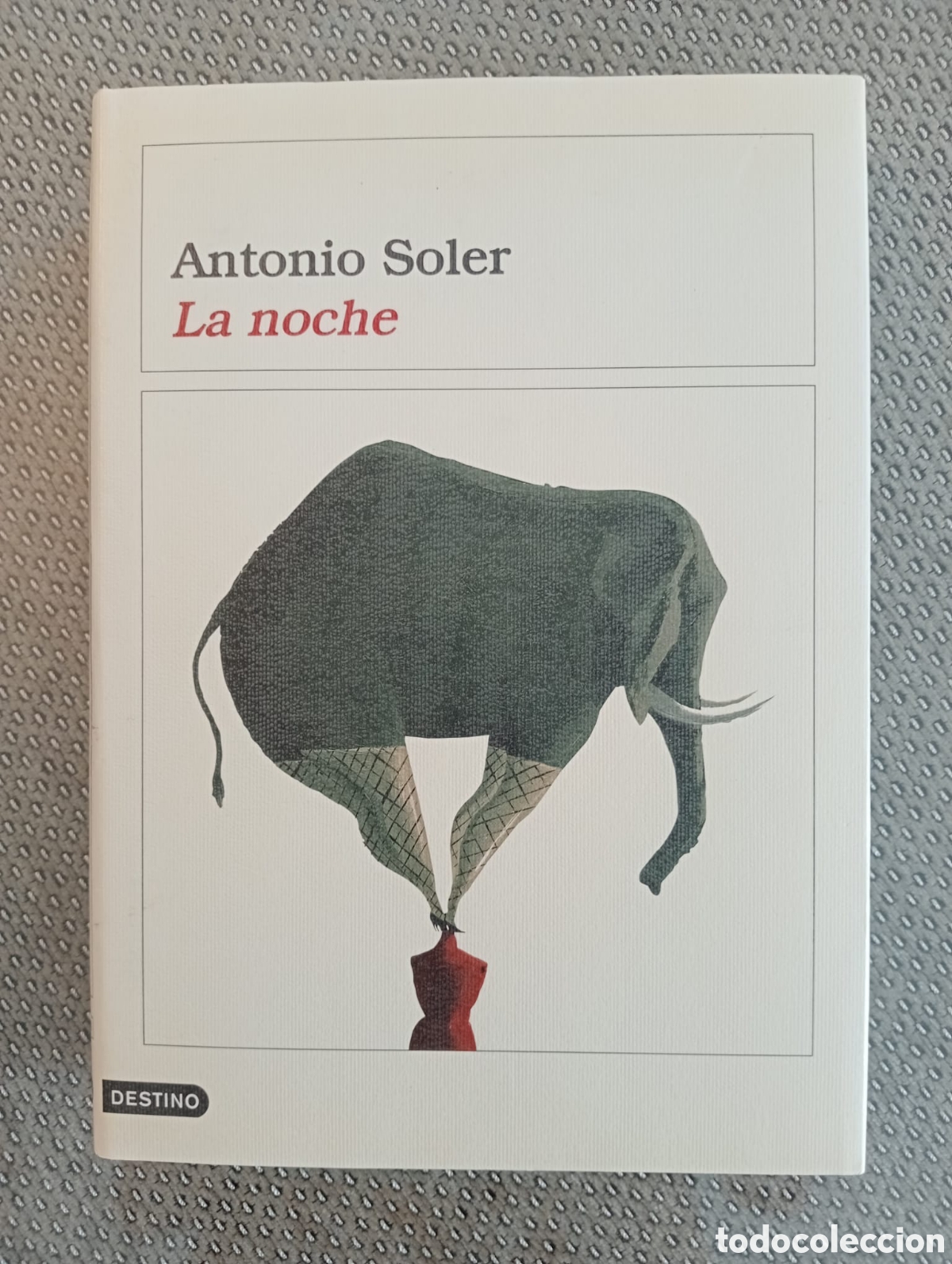 Libros de segunda mano: La noche / Antonio Soler - Foto 1
