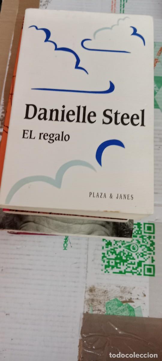 Libros de segunda mano: E-VID LIBRO DANIELLE STEEL EL REGALO - Foto 1
