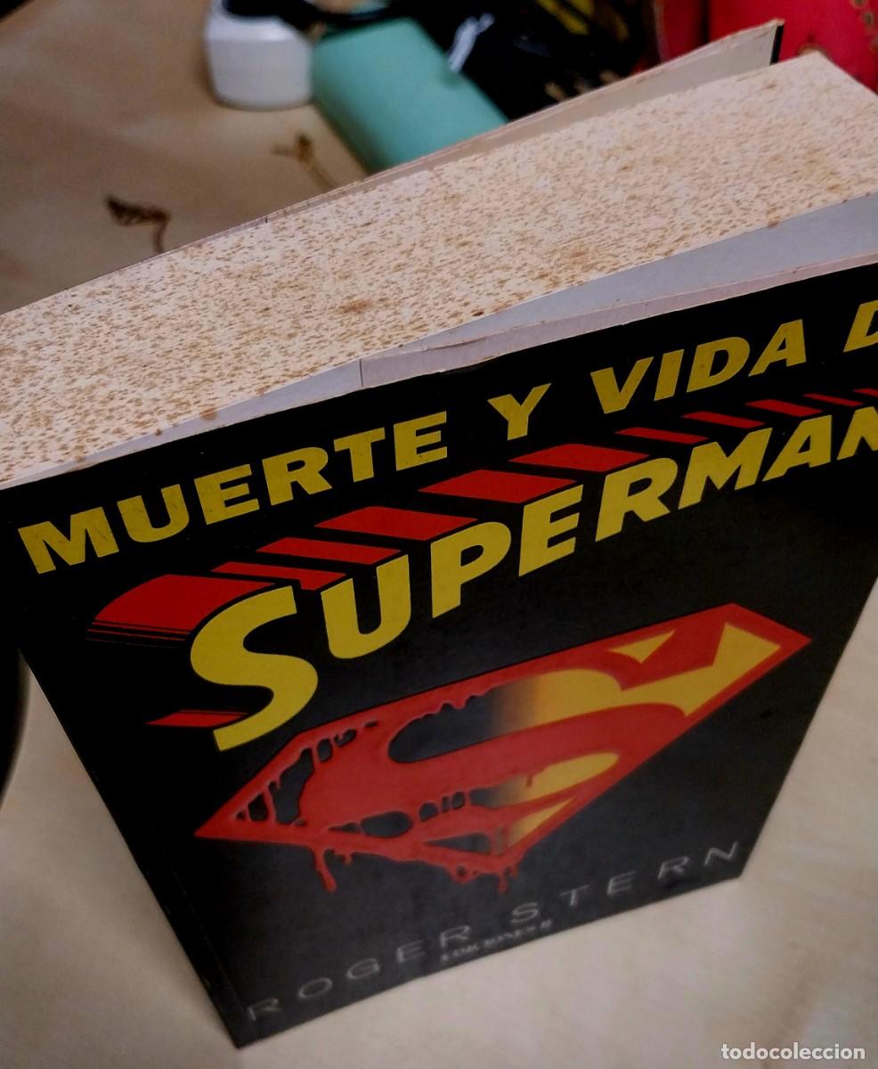 Libros de segunda mano: Muerte y vida de Superman - Foto 2