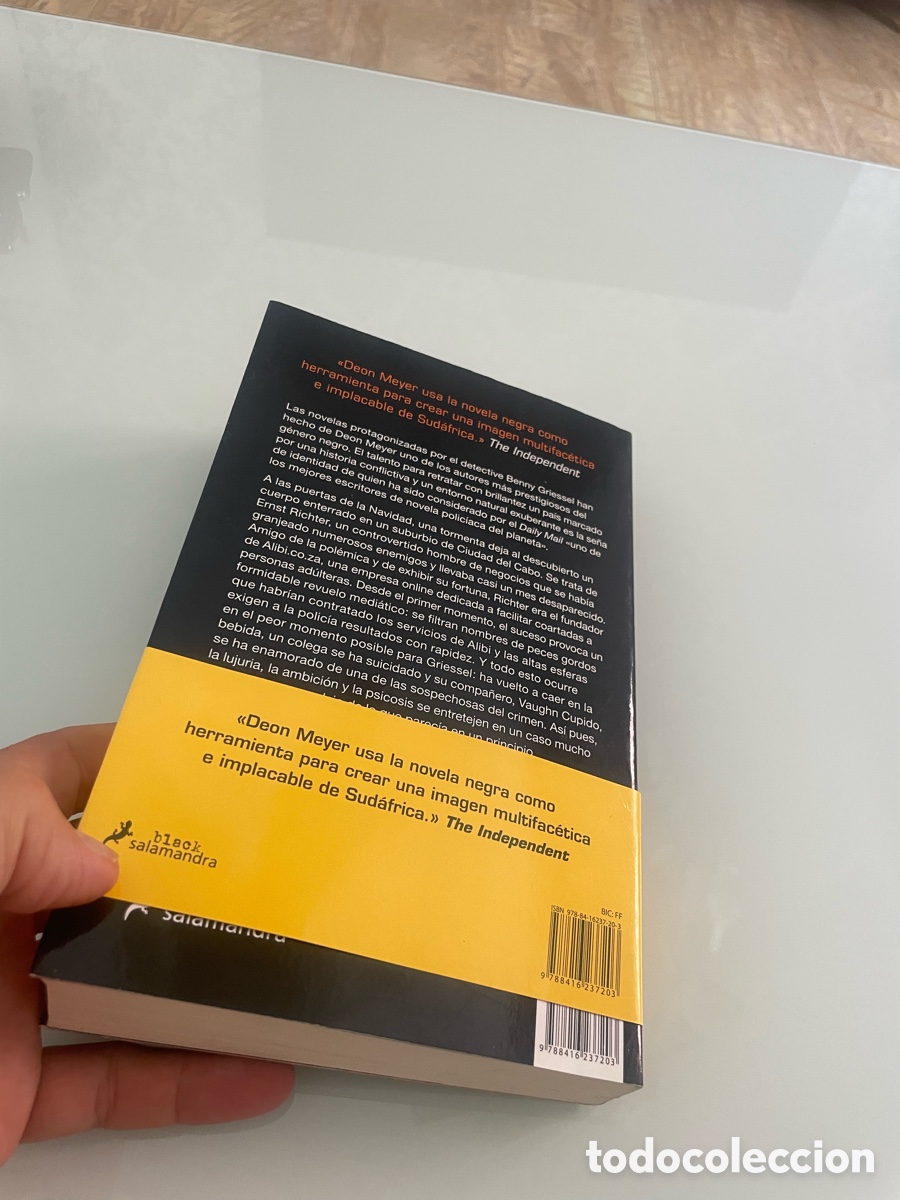 Libros de segunda mano: Icaro. Deon Meyer. Ediciones Salamandra 1&ordf; ed. 2017 - Foto 6
